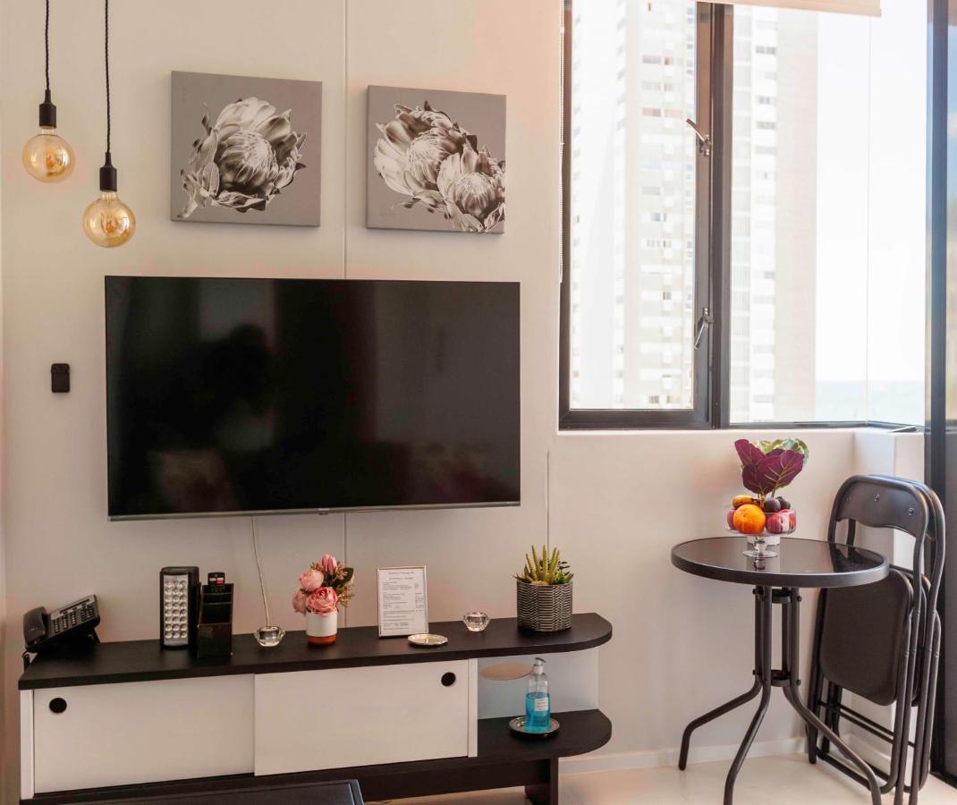 קייפטאון Flamingo Sea Point Sea View Luxury Best Position 1 Bedroom Apartment Queen Size Bed & Inverter For Tv מראה חיצוני תמונה