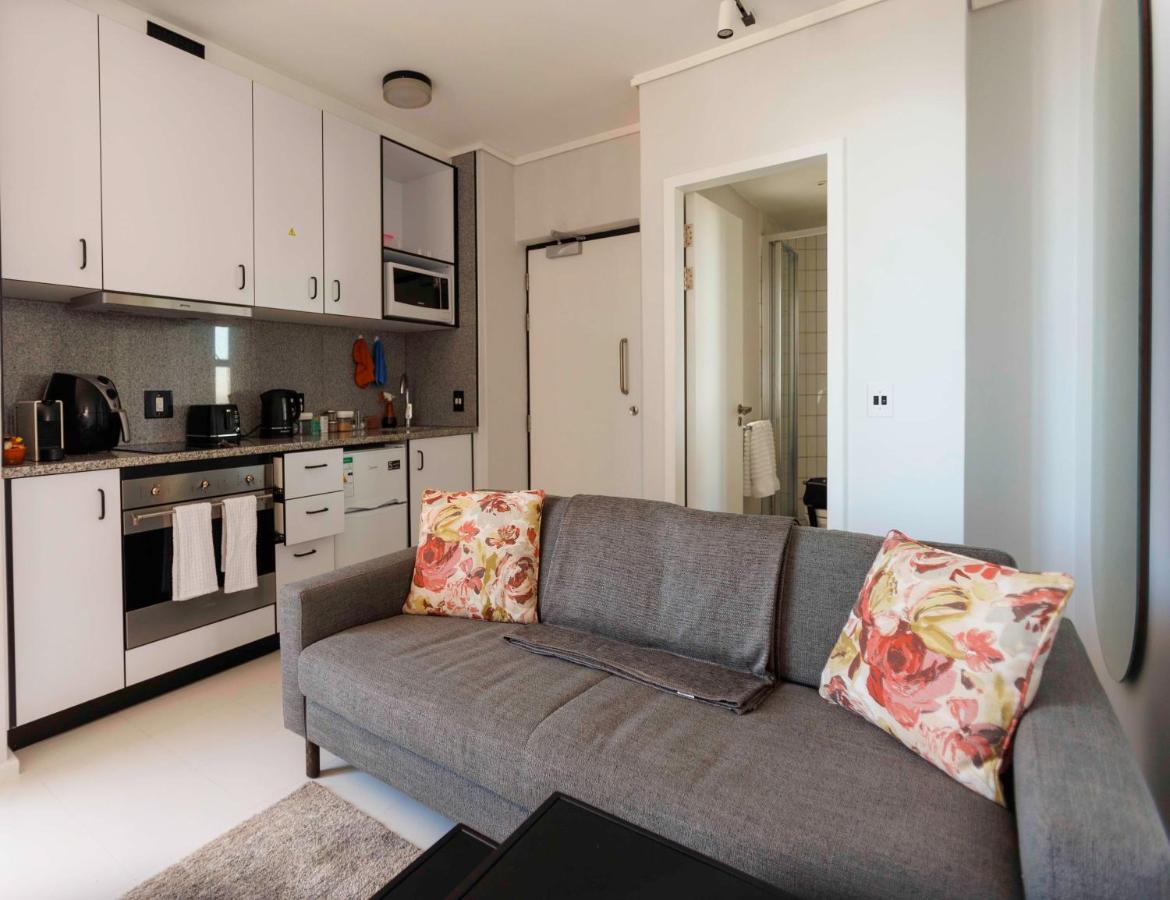 קייפטאון Flamingo Sea Point Sea View Luxury Best Position 1 Bedroom Apartment Queen Size Bed & Inverter For Tv מראה חיצוני תמונה