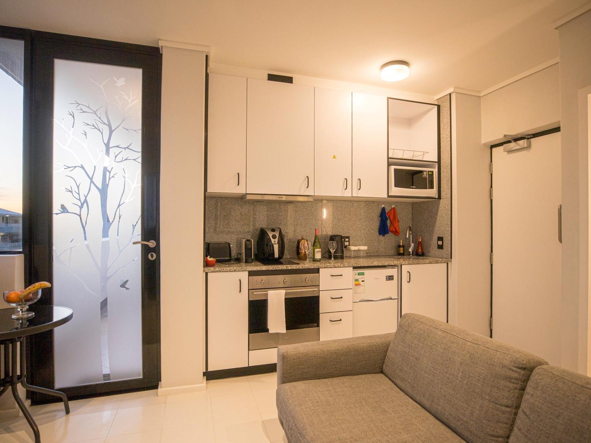 קייפטאון Flamingo Sea Point Sea View Luxury Best Position 1 Bedroom Apartment Queen Size Bed & Inverter For Tv מראה חיצוני תמונה